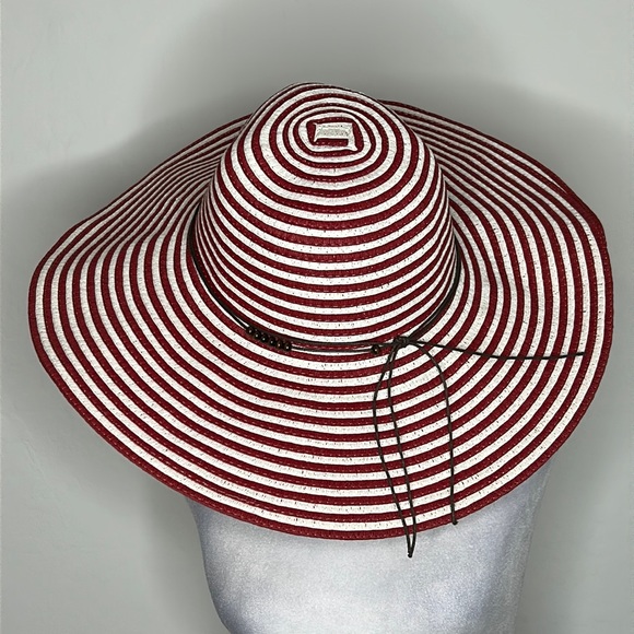 QUAGGA GREEN LABEL | Straw Sun Hat in Red and White - Picture 3 of 4